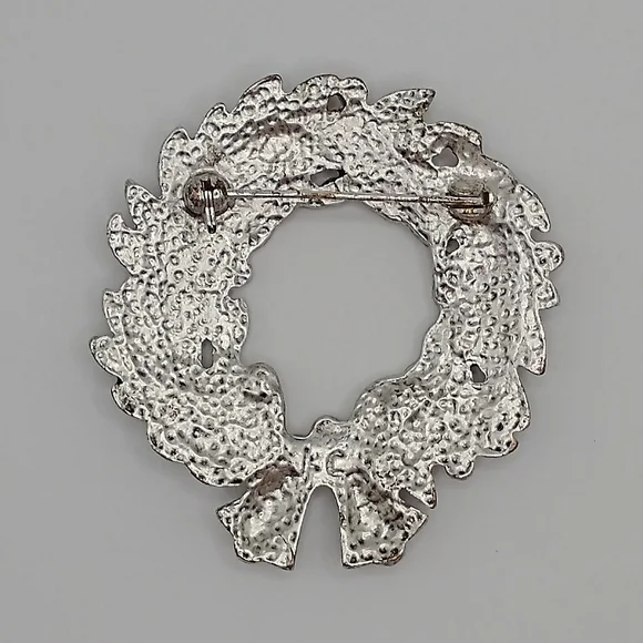 Vintage Kenneth Cole Christmas Wreath Brooch - Picture 4 of 5